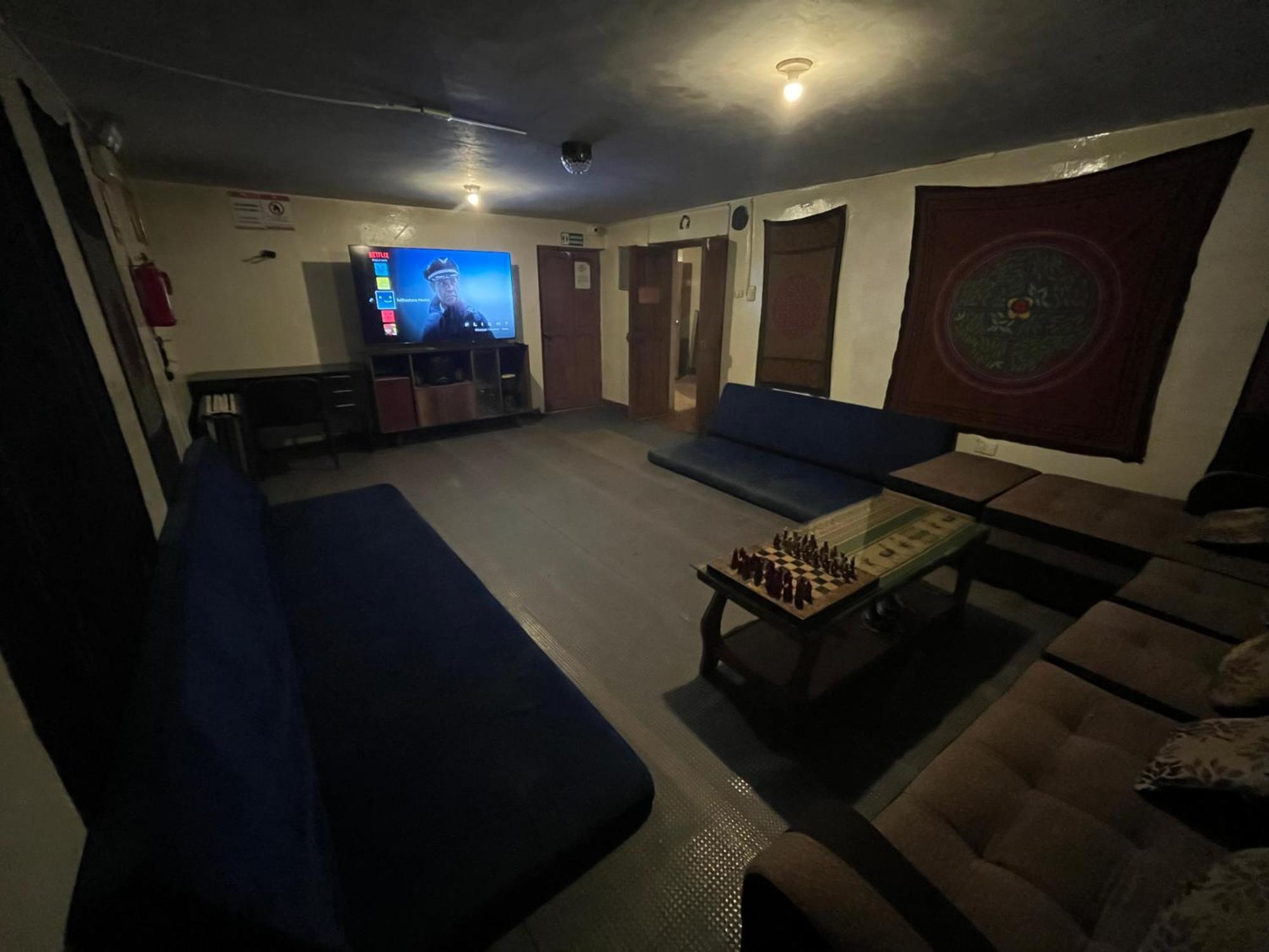Intihuatana Hostel Писак Екстериор снимка